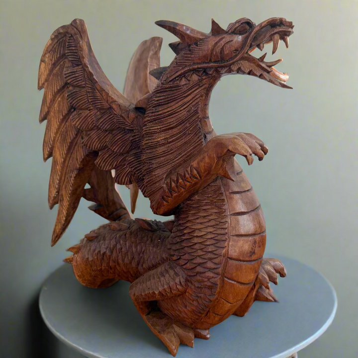 Majestic Dragon of Valour