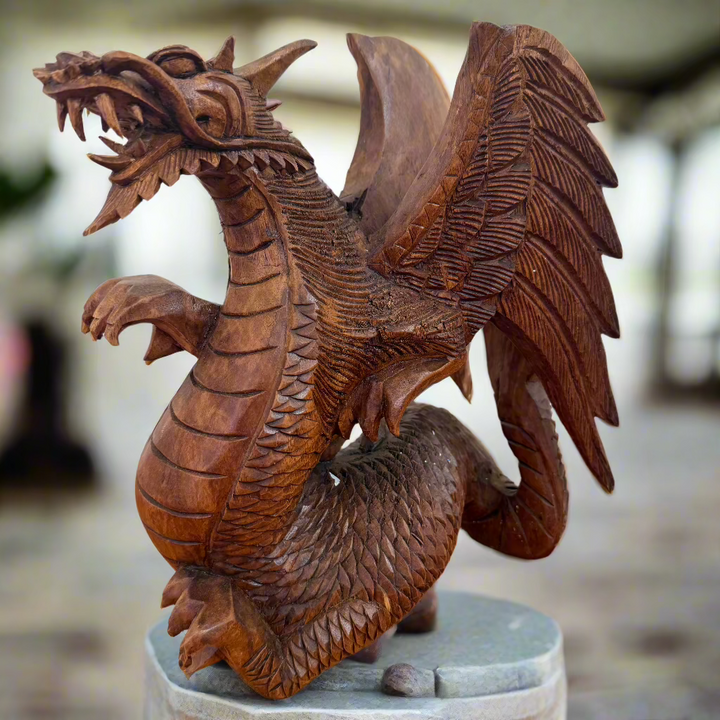 Majestic Dragon of Valour