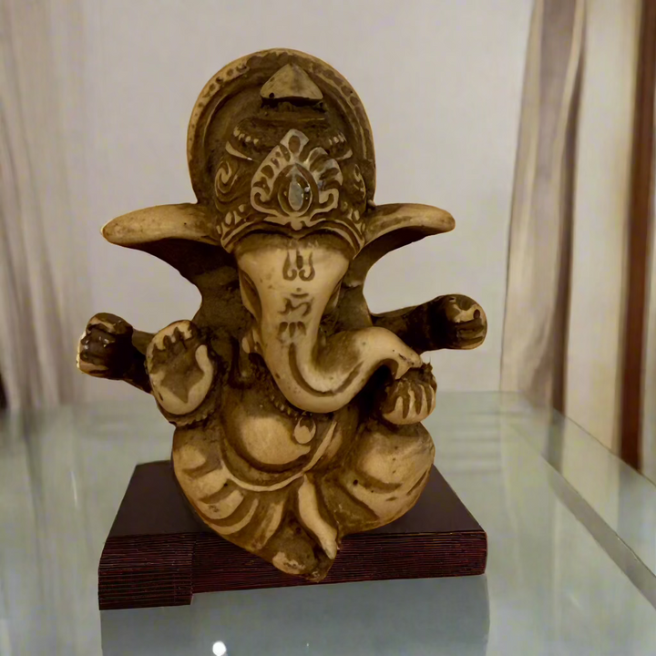 Scared Ganesha - Remover Of Obstacles