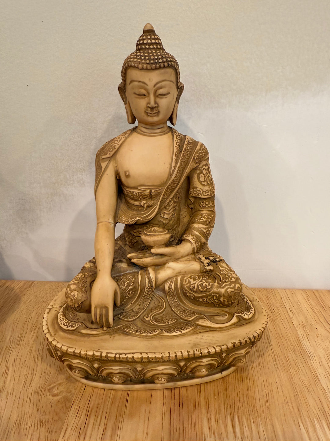 Shayamuni Buddha -Earth Touching Mudra
