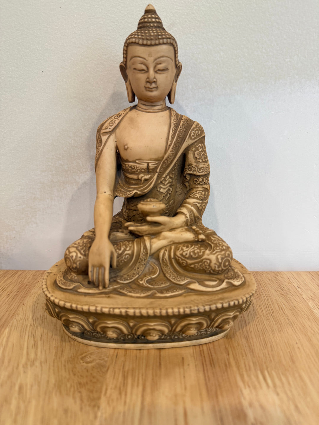 Shayamuni Buddha -Earth Touching Mudra