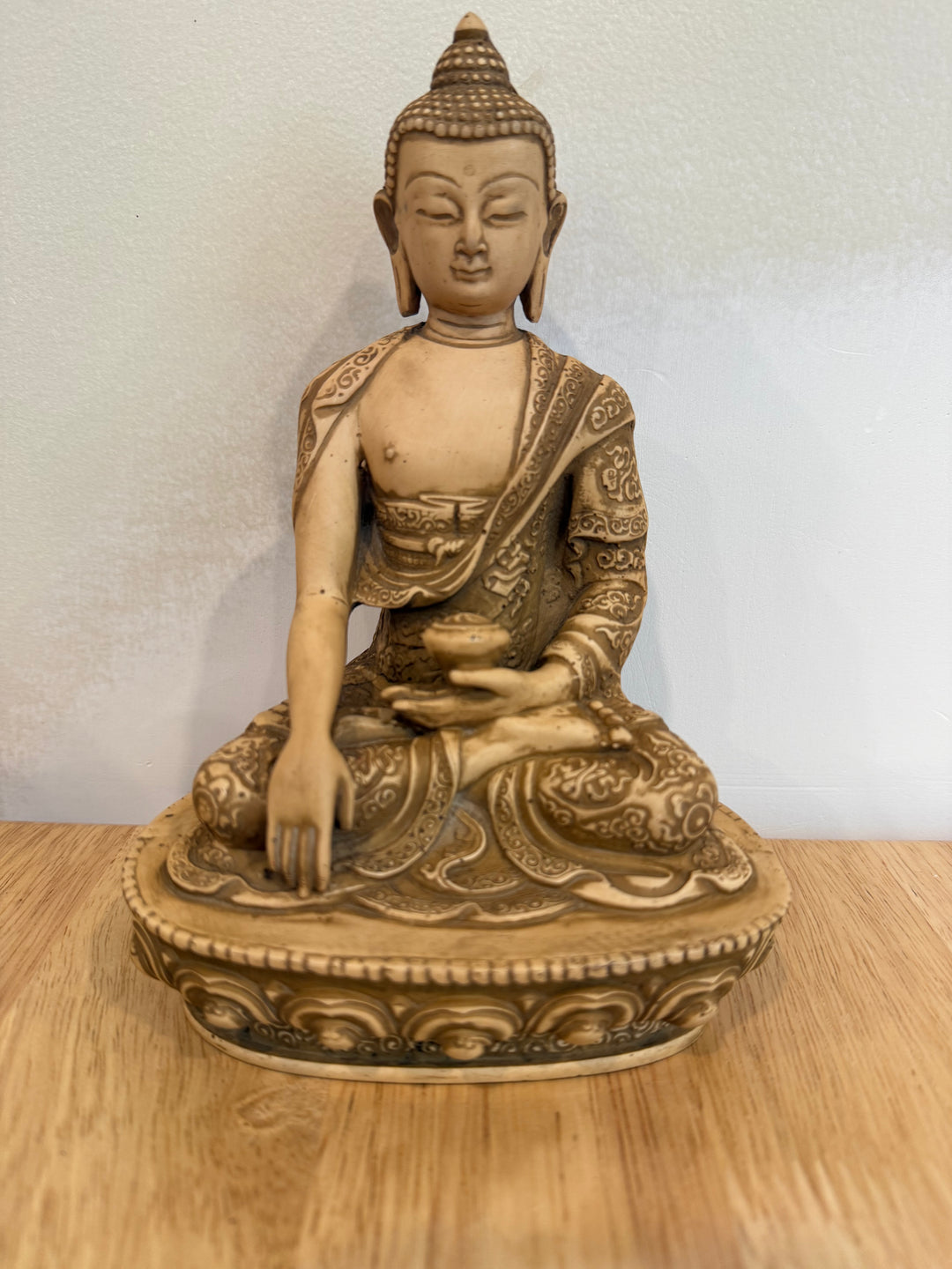 Shayamuni Buddha -Earth Touching Mudra