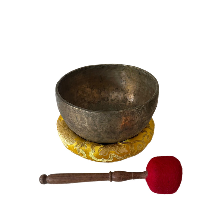 Old Thado Metal Singing Bowl